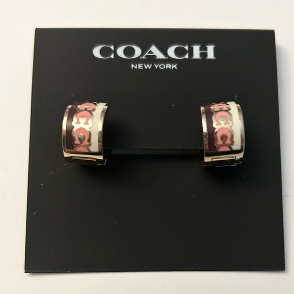 Coach Signature C Huggie Earrings NWT - Picture 1 of 6